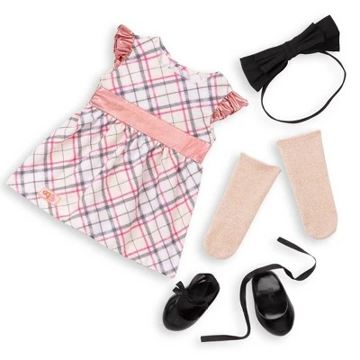 Our Generation Candice with Dog Plush Chic 18" Matching Doll & Pet Set 6 Our Generation Candice with Dog Plush Chic 18" Matching Doll & Pet Set - Image 4